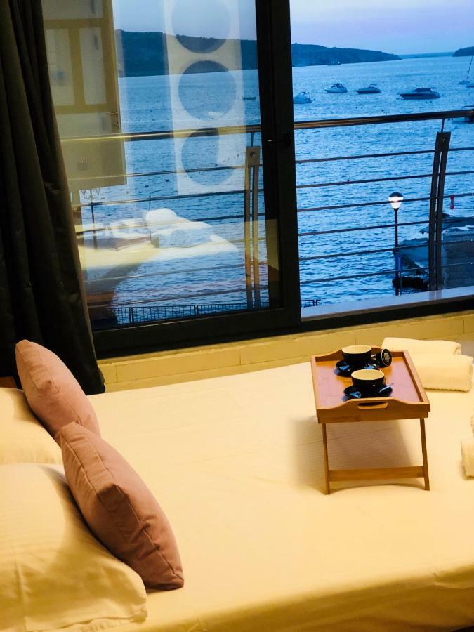 Window On The Sea Apartment St. Paul's Bay Bagian luar foto