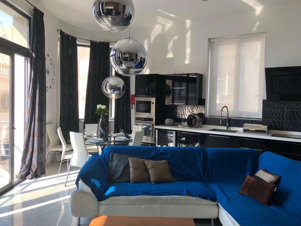 Window On The Sea Apartment St. Paul's Bay Bagian luar foto
